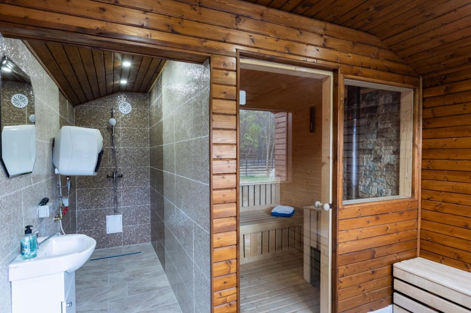 Oxigen Dream Villa Rîşnov Buitenkant foto